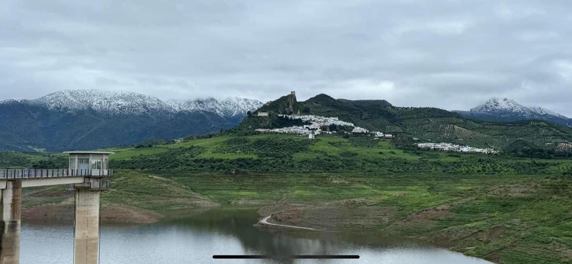 Casa Pancho Villa Zahara De La Sierra Buitenkant foto